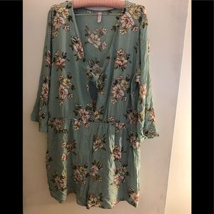 Mint green short romper